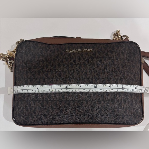 Michael Kors Brown Jet Set Large Printed Logo Crossbody Bag - Picture 8 of 16